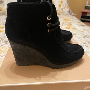 Michael Kors Bootie